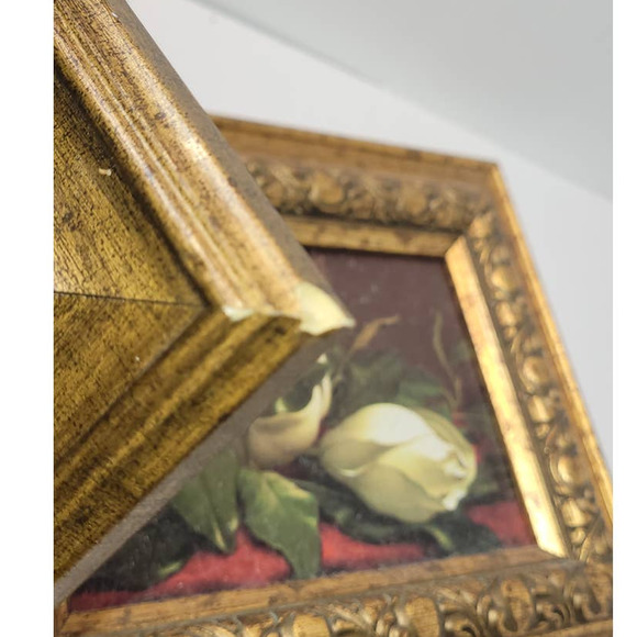 Beautiful Antiqued Gold Frames w/White Rose Portraits - Picture 8 of 8